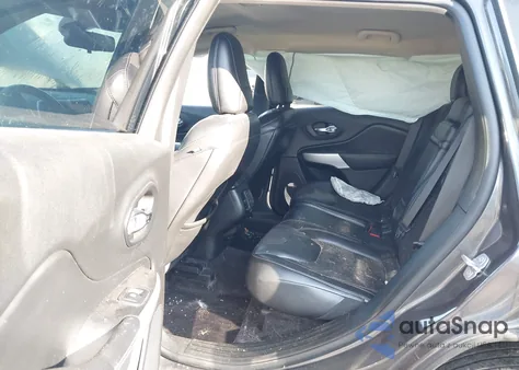 2018 Jeep Cherokee Latitude Plus 4X4 from USA, damaged, VIN 1C4PJMLX8JD580040